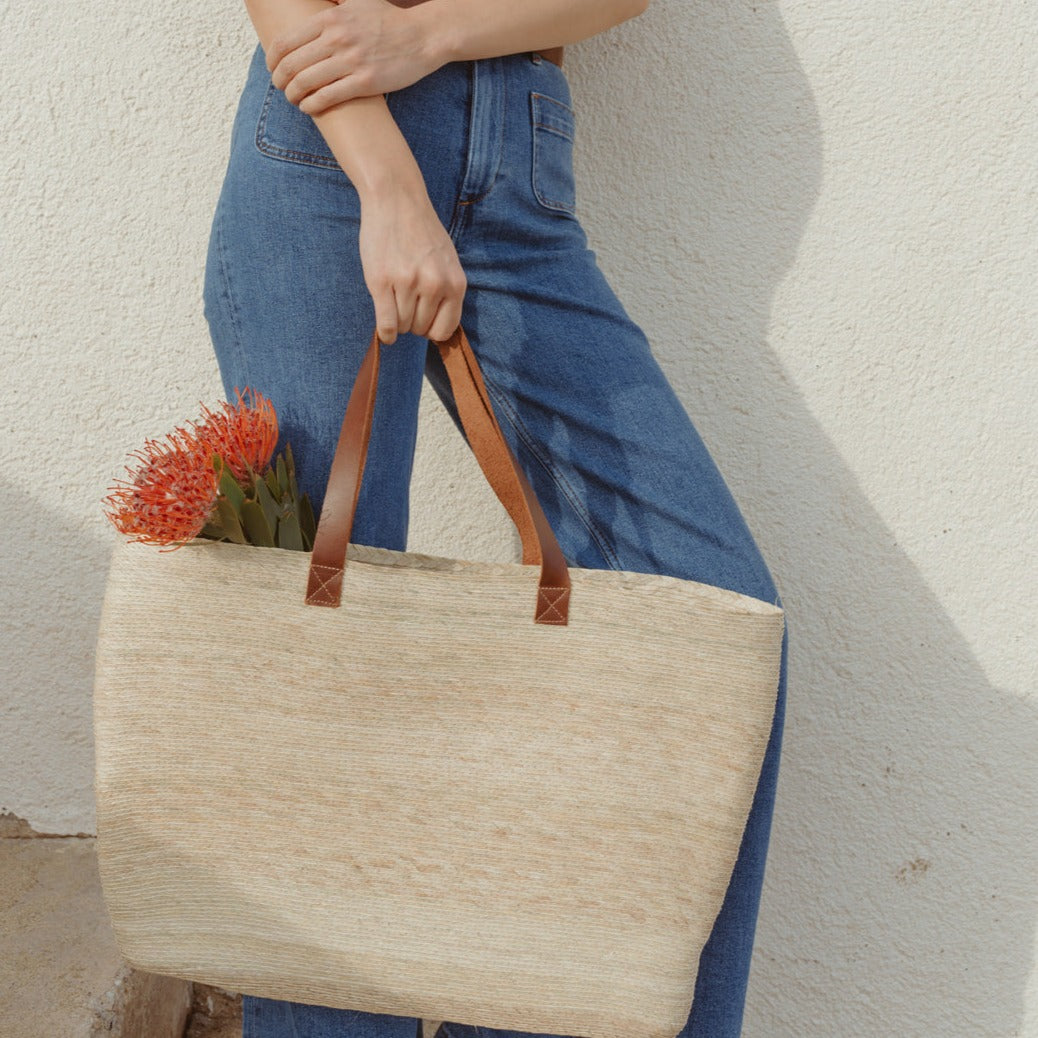 Harlow Straw Shoulder Bag