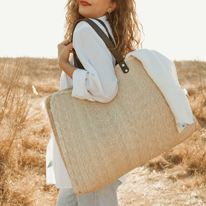 Luna oversized straw summer bag by Leah